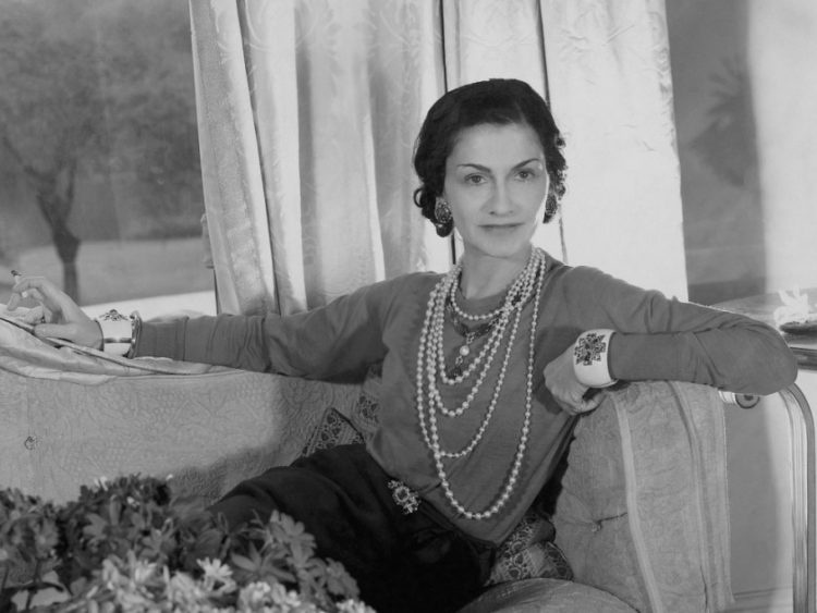 Coco Chanel, la mujer, la modista, la leyenda - Otilca Radio