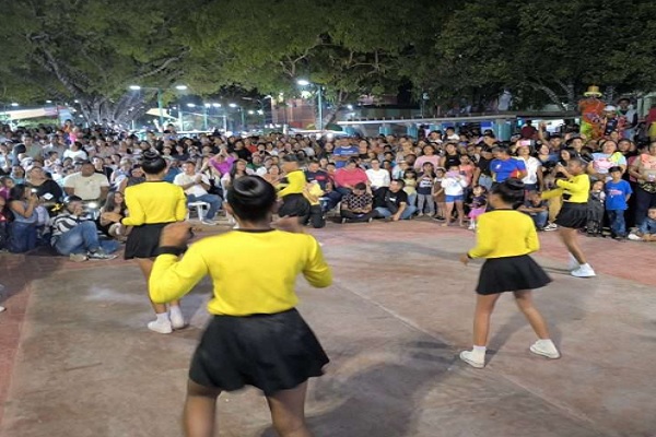 La alegría del Grito del Carnaval llegó a Apure