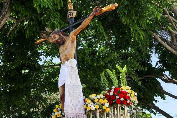 "Matices y Sonidos" se viste de devoción por el Cristo de Pampatar