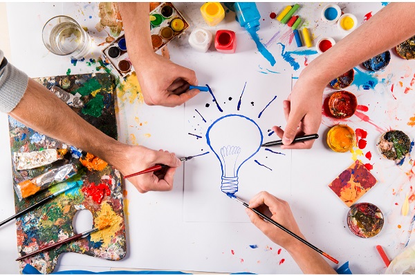 ¡Desata tu Chispa! Celebrando el Día Mundial de la Creatividad y la Innovación