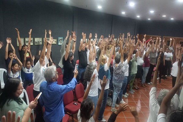 Grupo Otilca celebra la visita del Polifónico Rafael Suárez a Nueva Esparta  