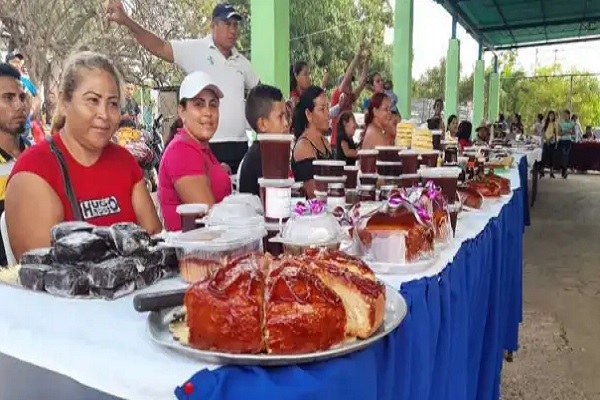 Llega la 37ª Feria de la Ciruela de Capachal