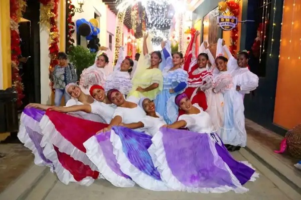 Danzas Naiguatá celebra 44 Años de trayectoria con gala especial en la Plaza Bolívar