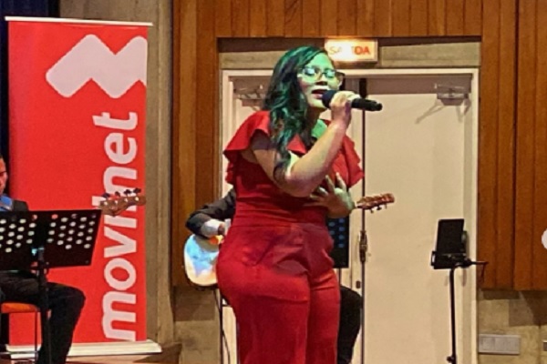Talento emergente en el Festival de la Voz de la Facultad de Humanidades y Educación de la UCV