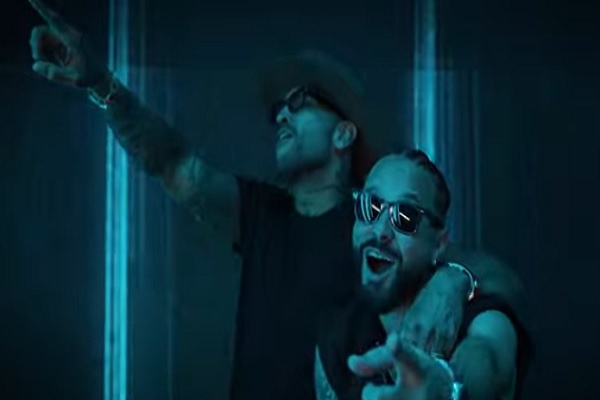 Aníbal Hamilton Sinfónico y Luis Fernando Borjas estrenan el videoclip de «Voy pa’ allá»