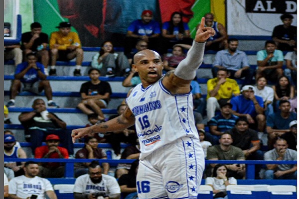 Trotamundos de Carabobo se clasifica a la final de la SPB
