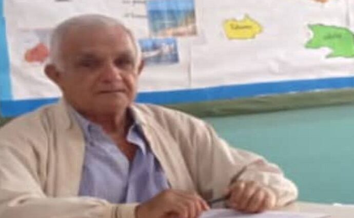 Simón González Meza: 50 años de una vida dedicada a la educación