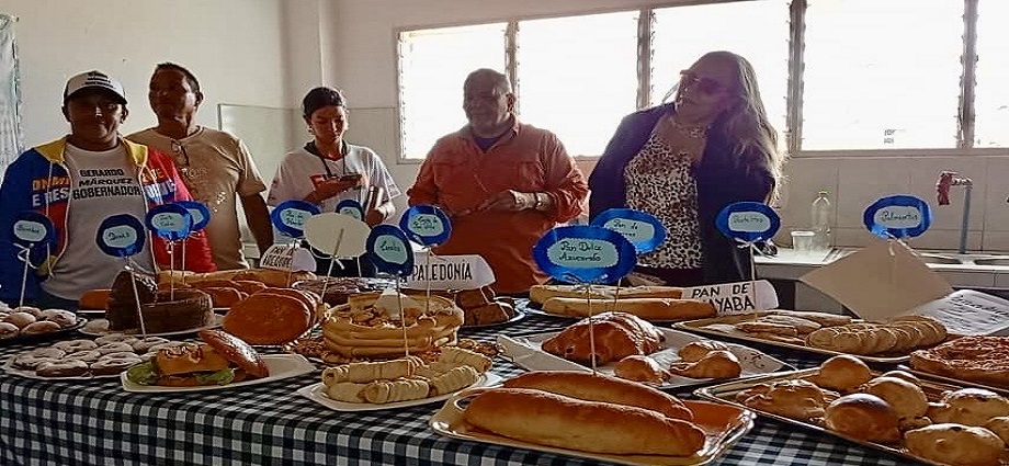 San Rafael de Carvajal celebra la graduación de nuevos emprendedores