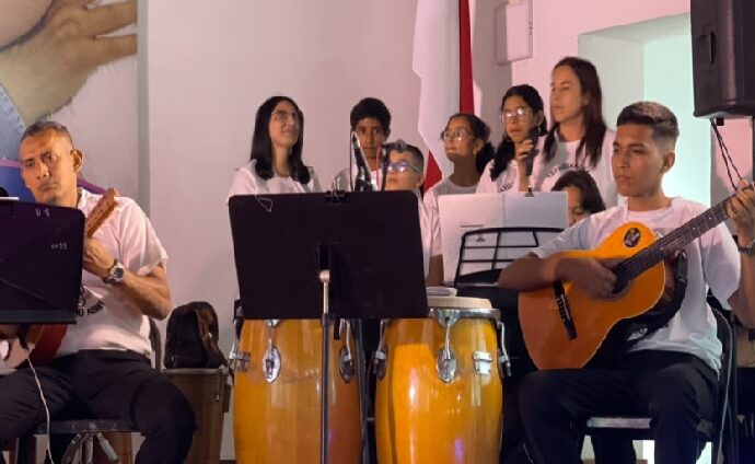 Gala extraordinaria del CIAV enaltece la cultura trujillana