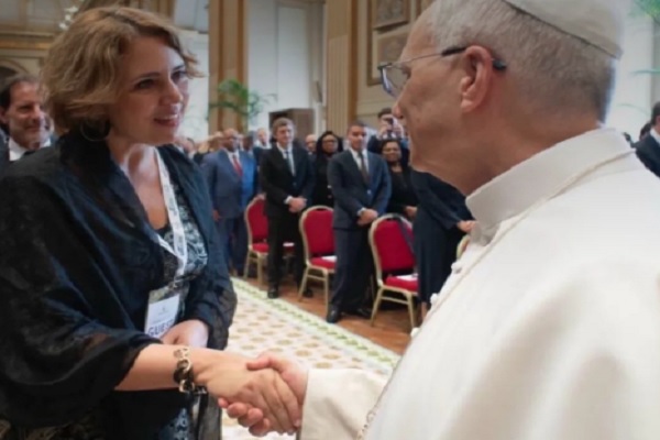 Gabriela Montero se encuentra con León XIV en el Vaticano tras Concierto por la Esperanza