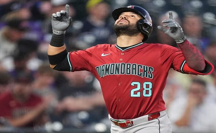 Suárez y Tovar la sacaron del parque, Altuve superó a Galarraga