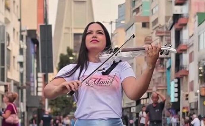 Mavi celebra el 458 aniversario de la Capital con "Canto a Caracas"