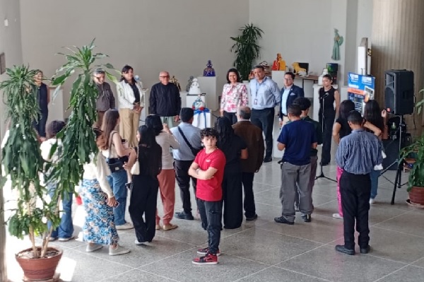 Casa de la Cultura "Ramón Vásquez Brito" recibió la segunda edición de la "Exposición Meninas"