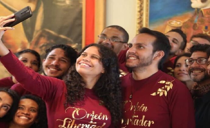 Orfeón Libertador celebra cinco años de Canto Coral
