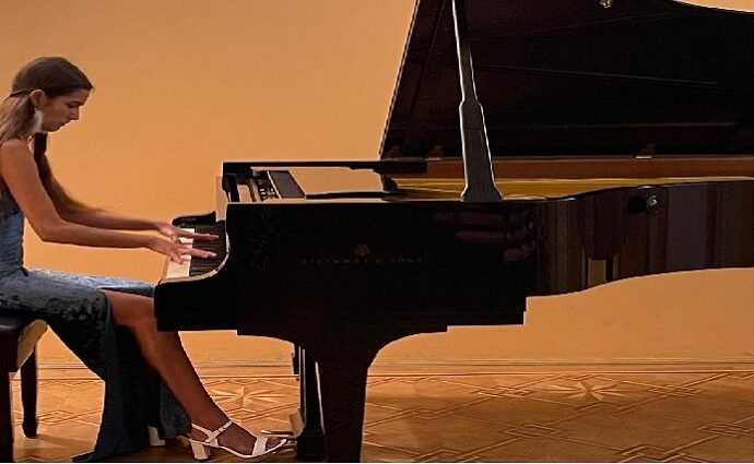 Sofía Sopena debuta en Viena con el apoyo de NEWARTMUSIC