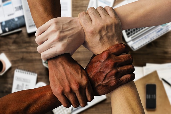 Los amigos de Capay, la Décima y el Pie Forzado: El trabajo dignifica
