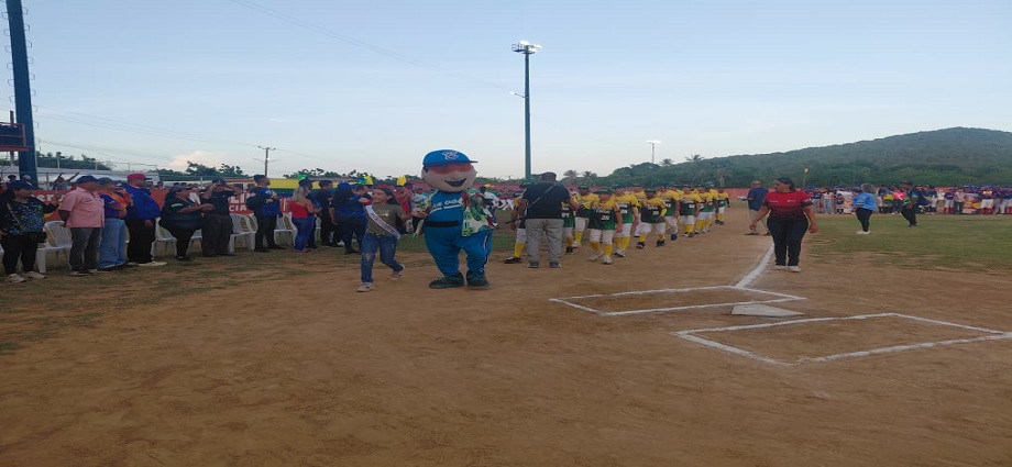 Inaugurado Campeonato Nacional de Béisbol Menor "Margarita 2025"