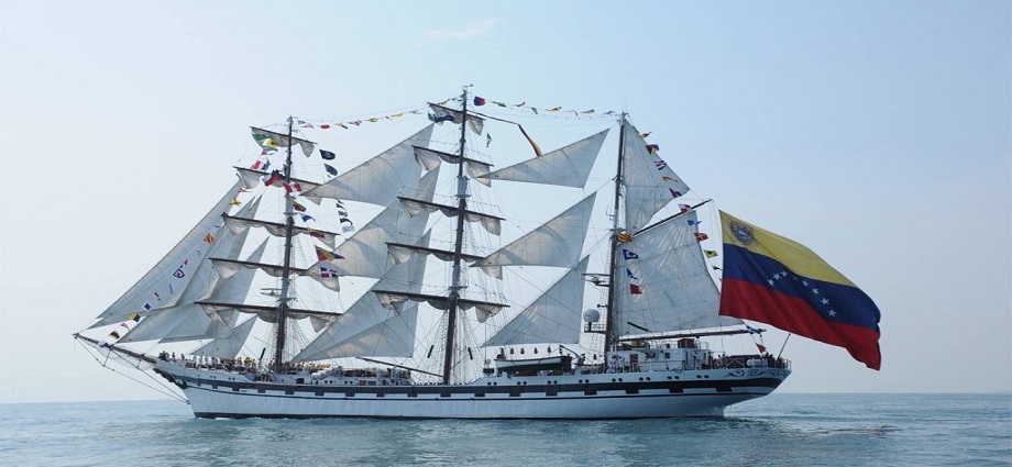 El Buque Escuela Simón Bolívar, embajador de Venezuela en los mares del mundo