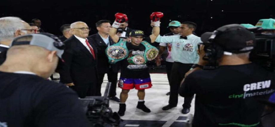 Carlos Cañizales se corona Campeón Mundial en Caracas