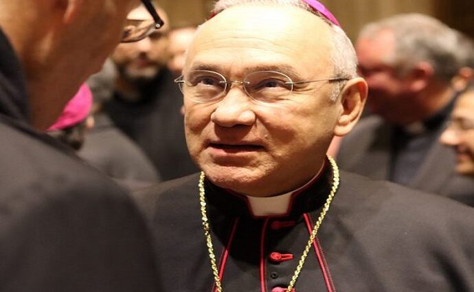 Monseñor Edgar Peña, el venezolano que ocupa el tercer puesto en la jerarquía del Vaticano