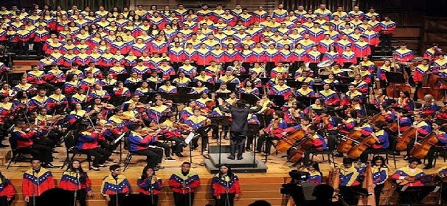 La Orquesta Sinfónica Francisco de Miranda brilla en Moscú