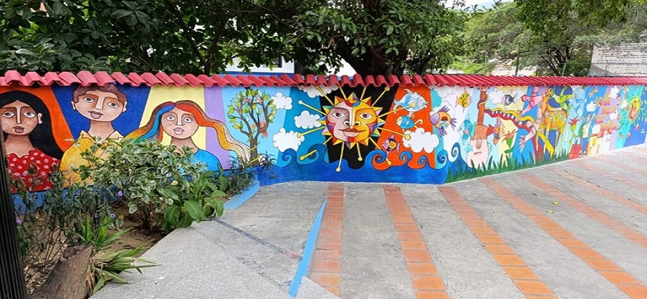 Bulevar Panteón de Caracas exhibe murales de Felipe García