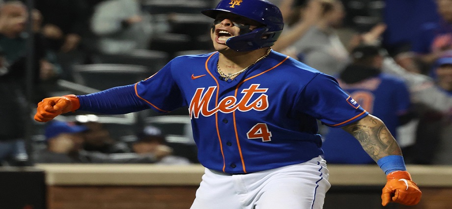 Acuña Jr., Álvarez y Arráez sellan triunfos con cuadrangulares