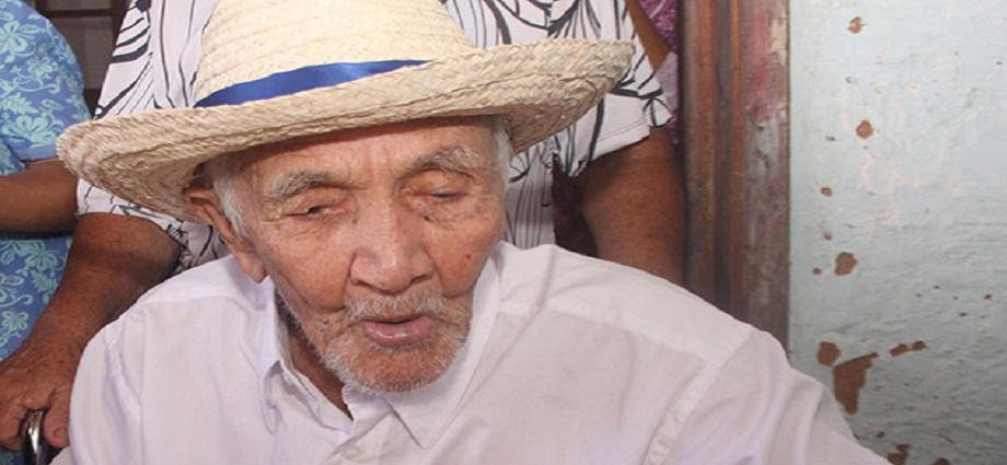 El descanso del "Decano eterno"