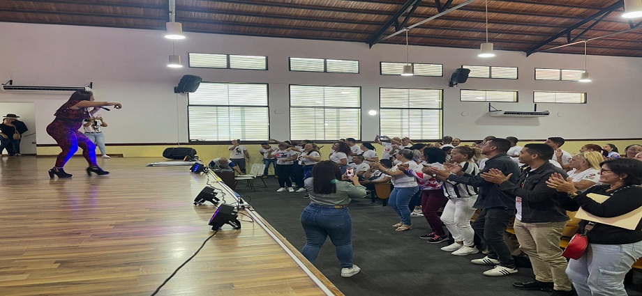 Trujillo celebra la hermandad cultural en el Festival de Artistas Aficionados