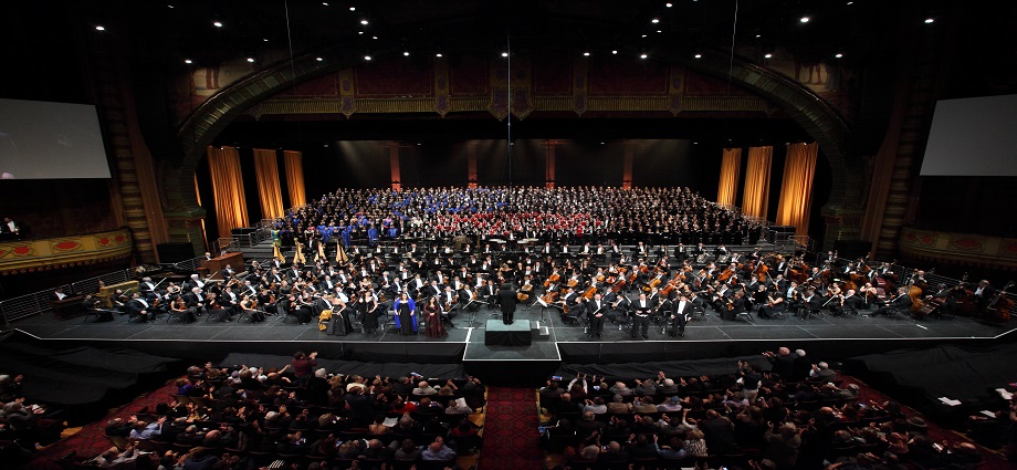 Dudamel y la Filarmónica de Los Ángeles inician su temporada final juntos