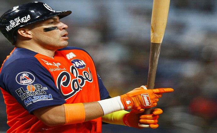 Niuman Romero cierra su ciclo como jugador