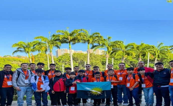 Red Machine, del liceo Los Robles, representará a Venezuela en el Mundial de Robótica