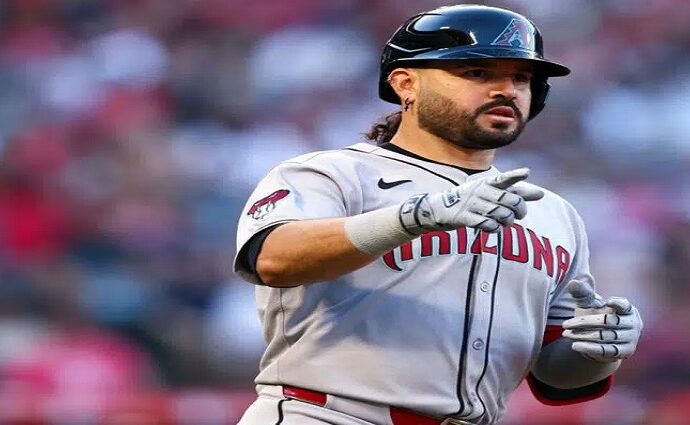 Eugenio Suárez enciende las Mayores con su jonrón 49 e iguala marca venezolana