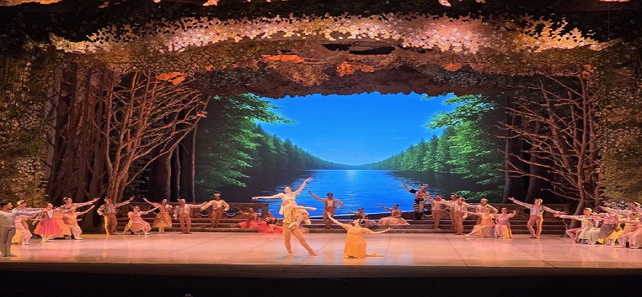 El Lago de los Cisnes cierra con ovación de pie en el Teresa Carreño