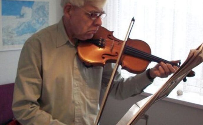 Tocar un instrumento musical podría proteger al cerebro del envejecimiento