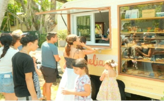 Ana De Sa Martins conquista paladares en Miami con su autocaravana Ophelia