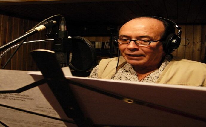 Porfirio Torres la voz de «Nuestro Insólito Universo»