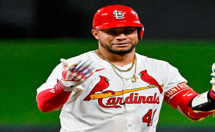 Willson Contreras guía victoria de San Luis