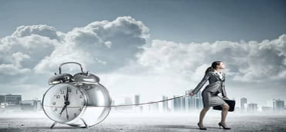 Pensando en Décimas y Frases Célebres: El pasado está en el futuro