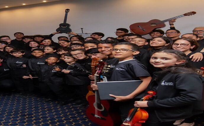 Celebran el 6to aniversario de la Academia Internacional de Música "Maestro Calabrese"