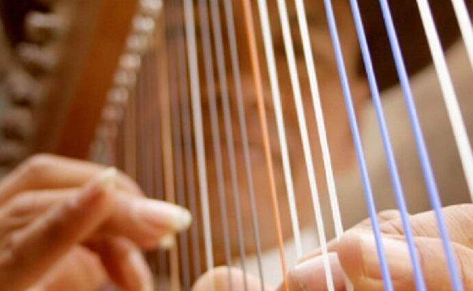 La alcancía de las palabras y sus coroticos: Arpa o harpa