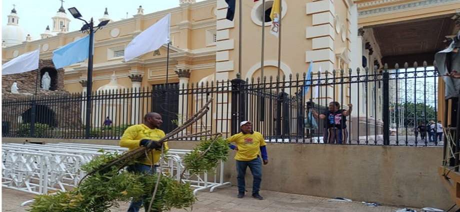 Todo listo para la Bajada de la Chinita