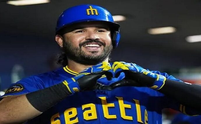 Eugenio Suárez lidera victoria clave de Marineros en Series Divisionales