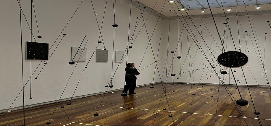 Bogotá acoge "Geometría invisible" del venezolano Carlos Medina