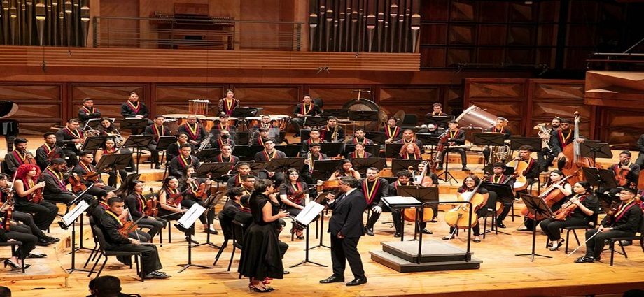 La Caracas Big Band presenta "Música en Azul"