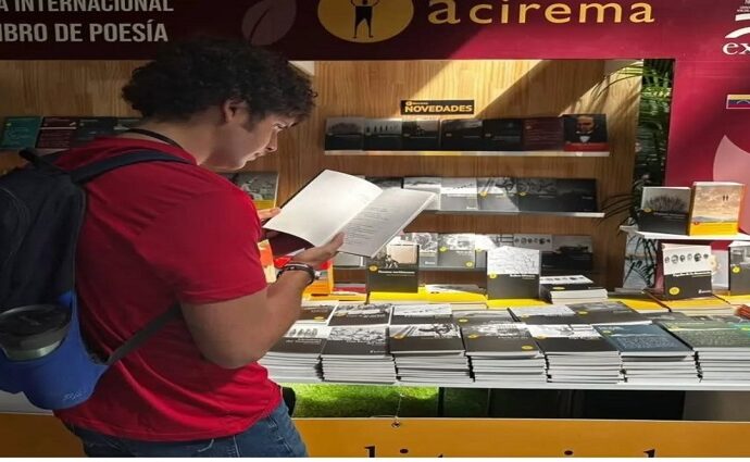 Celarg cierra con éxito la II Expoesía 2025