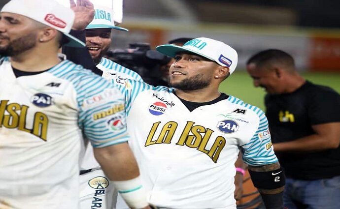 Bravos y Magallanes brillaron en una noche de blanqueos y dominio total
