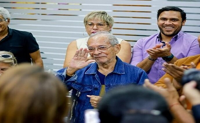 Concejo Municipal de Maneiro rinde homenaje a la trayectoria teatral de Margarita