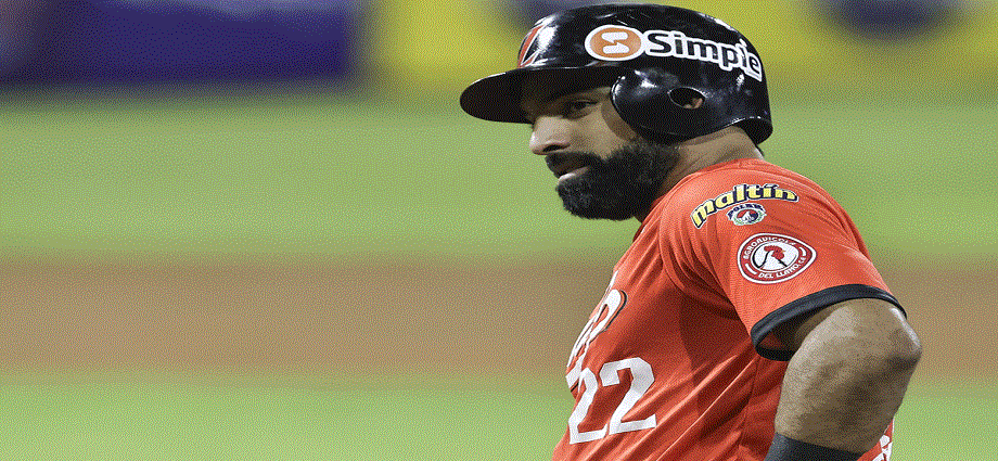 Águilas vuelan en la lluvia, nuevo blanqueo para Magallanes