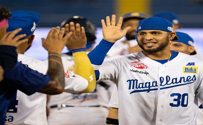 Caribes, Magallanes, Águilas y Leones celebraron el martes
